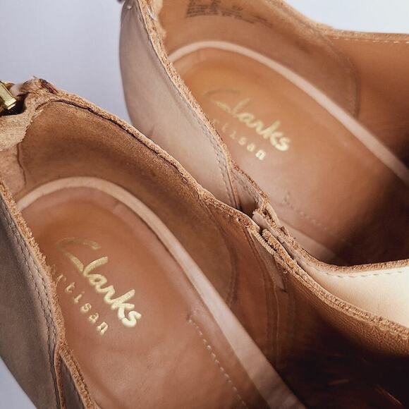 Clarks Okena Posh Peep Toe Heels 8 Perforated Comfort Career Nubuck Leather Shoe - Picture 3 of 12